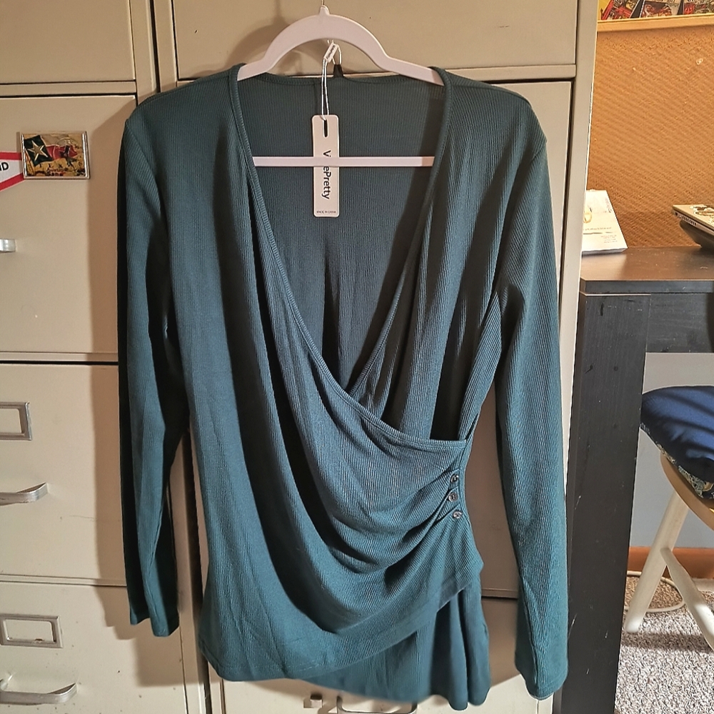 NWT Women's Ribbed Wrap Top